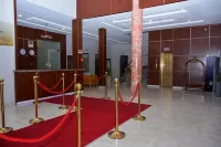 Vacation Villa Hotel and Suites Hotel di Okpanam