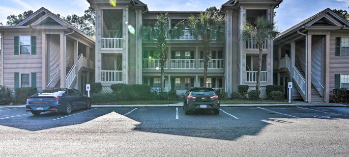 True Blue Golf Resort Condo - 3 Mi to Beach! Hotels in Georgetown County