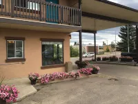 Dockside Inn Hotels in Cold Lake