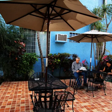 Hotel Los Girasoles