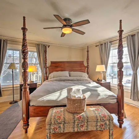 Pet-Friendly Sheboygan Home, 1 Mi to Lake Michigan