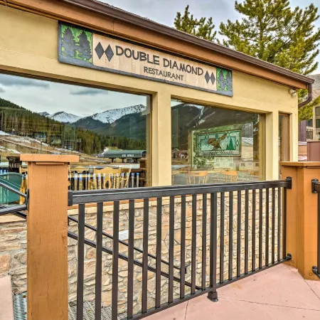Ski-in/Ski-Out Copper Mountain Condo w/ Balcony!