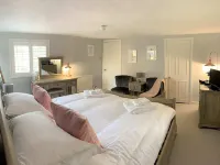 Ferrymans Cottage Hotels in Wallingford