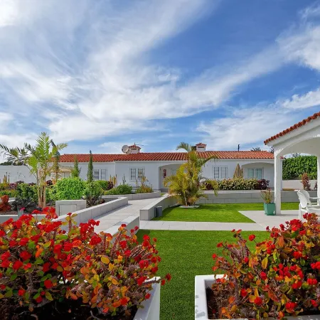 Bungalows Adonis