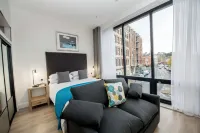 The James Suites Hotel a 