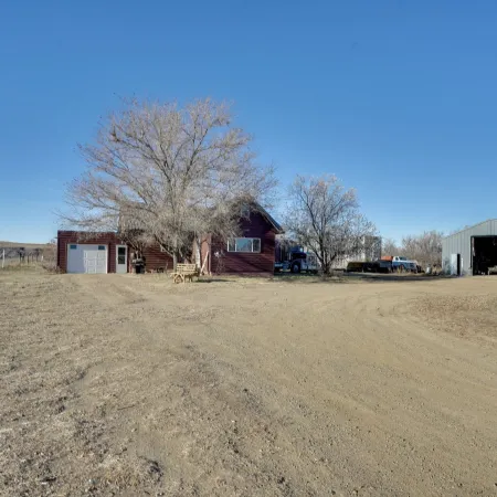 Charming 'Corral Creek Ranch House' in Circle