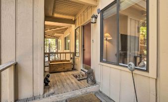 1 Mi to Beach: Incline Village Condo w/ Rafts!