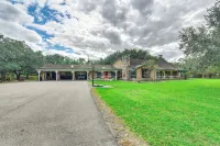 Family Home on 30 Acres in Manvel!