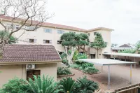 Umthunzi Hotel and Conference - Parkplatz