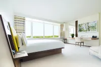 Como Metropolitan London