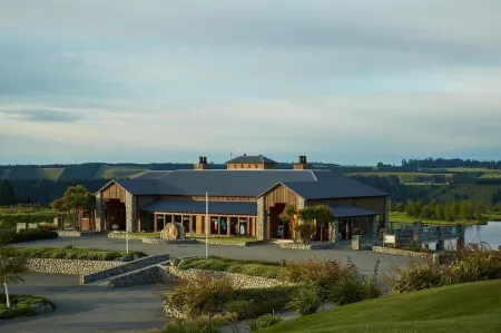 Fable Terrace Downs Resort by MGallery