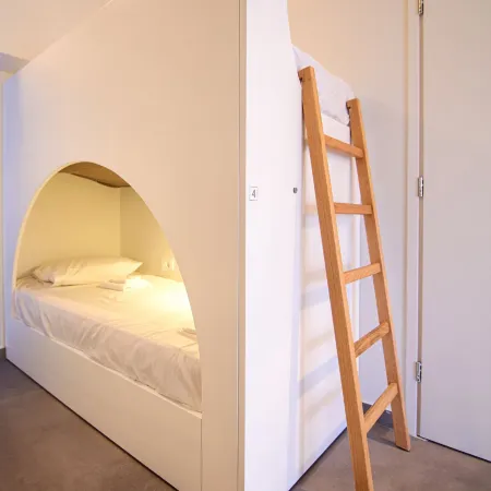 Central Hostel Oia