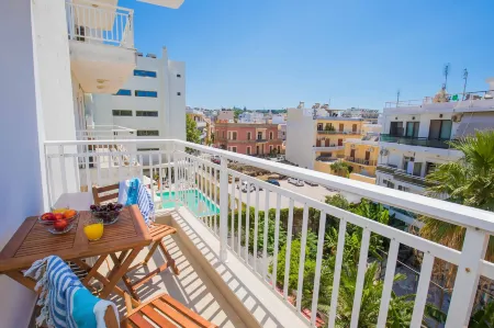 Rhodes City Center Suite Отели рядом с достопримечательностью «Археологический музей Родоса»