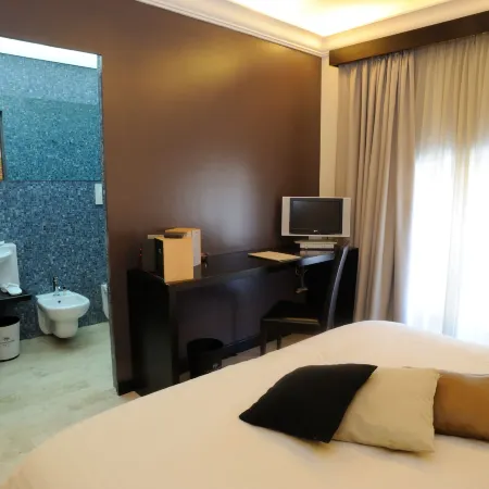 Ucciardhome Hotel