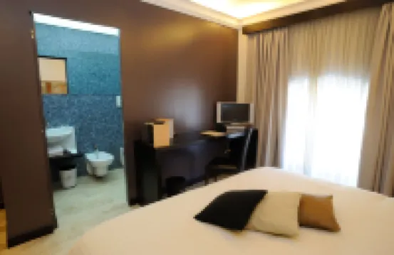Ucciardhome Hotel