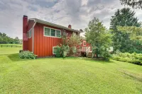 Hudson Valley Horse Farm Retreat in Salt Point - 3-Star