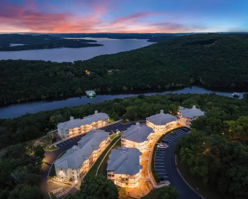 Ozark Mountain Oasis For 7! Hotels in Pine B Township