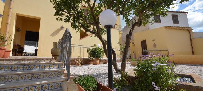 B&B Timpe Bianche Hotels in Trapani