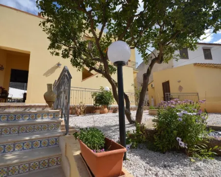 B&B Timpe Bianche Hotéis em Castelluzzo