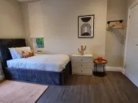 The Ivy Apartments - Bintang 4