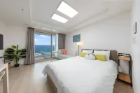 Sokcho Summit Bay 1906