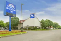 Travel Inn Motel Hotels in Windsor