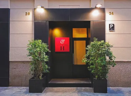 H la Paloma Boutique