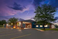 AmericInn by Wyndham Reedsburg - 2-Sterne