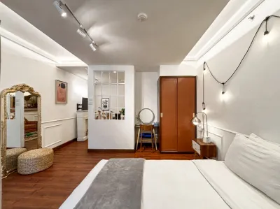 Youre at - the Majesty Apartment Hotell i Sukawarna