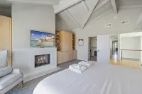 Beach Break by AvantStay Oceanfront View Patio