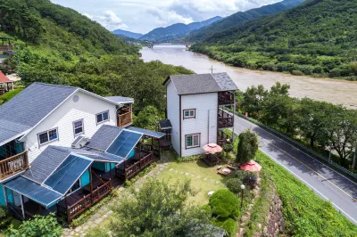 Gurye Seomjin River Skyscape Pension