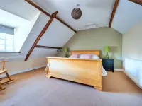 Yr Daflod Hotels near The Royal Welsh Regimental Museum