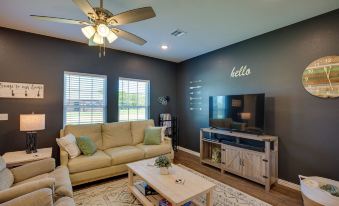 Madill Vacation Rental w/ Grill: Near Lake Texoma!