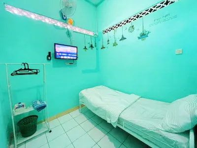 Bronk House 2 Tamsis Các khách sạn ở Wirogunan