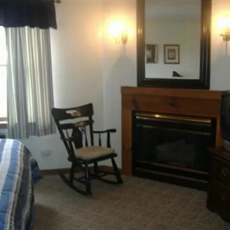 Sturbridge Country Inn