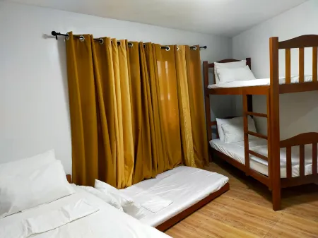 Pompeo and Luming's Inn