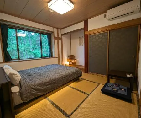White Tree Lodge Madarao Tangram