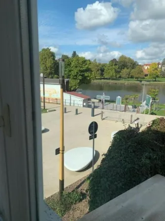 Mimi Bellerive-sur-Allier Отели рядом с достопримечательностью «Vichy Paddle»