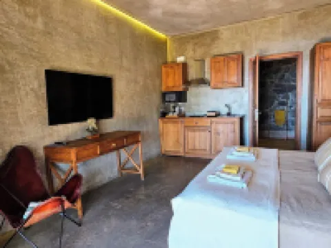Les Terrasses Suites Hotels in Calheta