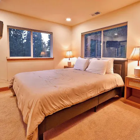 The Elevator House Sleeps 10!