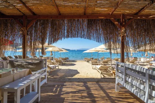Halikarya Hotel & Restaurant Beach - Chambres d'hôtes