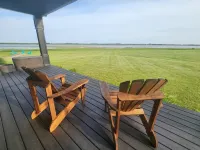 Cozy Waterfront Country Home w/game room. Close to all amenities!