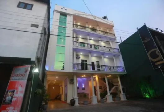 Kings Gate Airport Transit Hotel