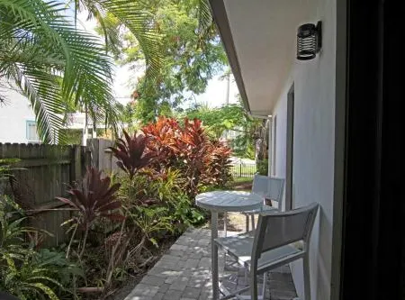 Delray Beach Getaway Minutes to Beach & More!