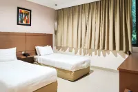 RedDoorz Premium at Hotel Ratu Residence