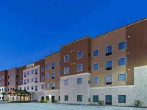 Staybridge Suites IAH AIRPORT EAST by IHG Hoteles en Humble