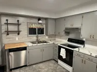 #2 Miller Suites -Cozy Comfort - 2Bdrm 1.5 Bath.  for Work or Play.
