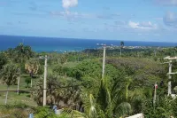 Luxurious 5-bedroom villa with WiFi, Pool, Jacuzzi and AC enchanting Cabrera