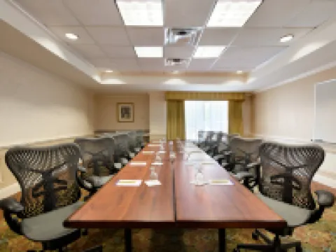 ヒルトン ガーデン イン アトランタ ノースポイント アルファレッタのホテル