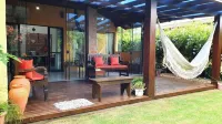 Cozy House with Jacuzzi in a Gated Community, Praia do Campeche, Floripa, SC
